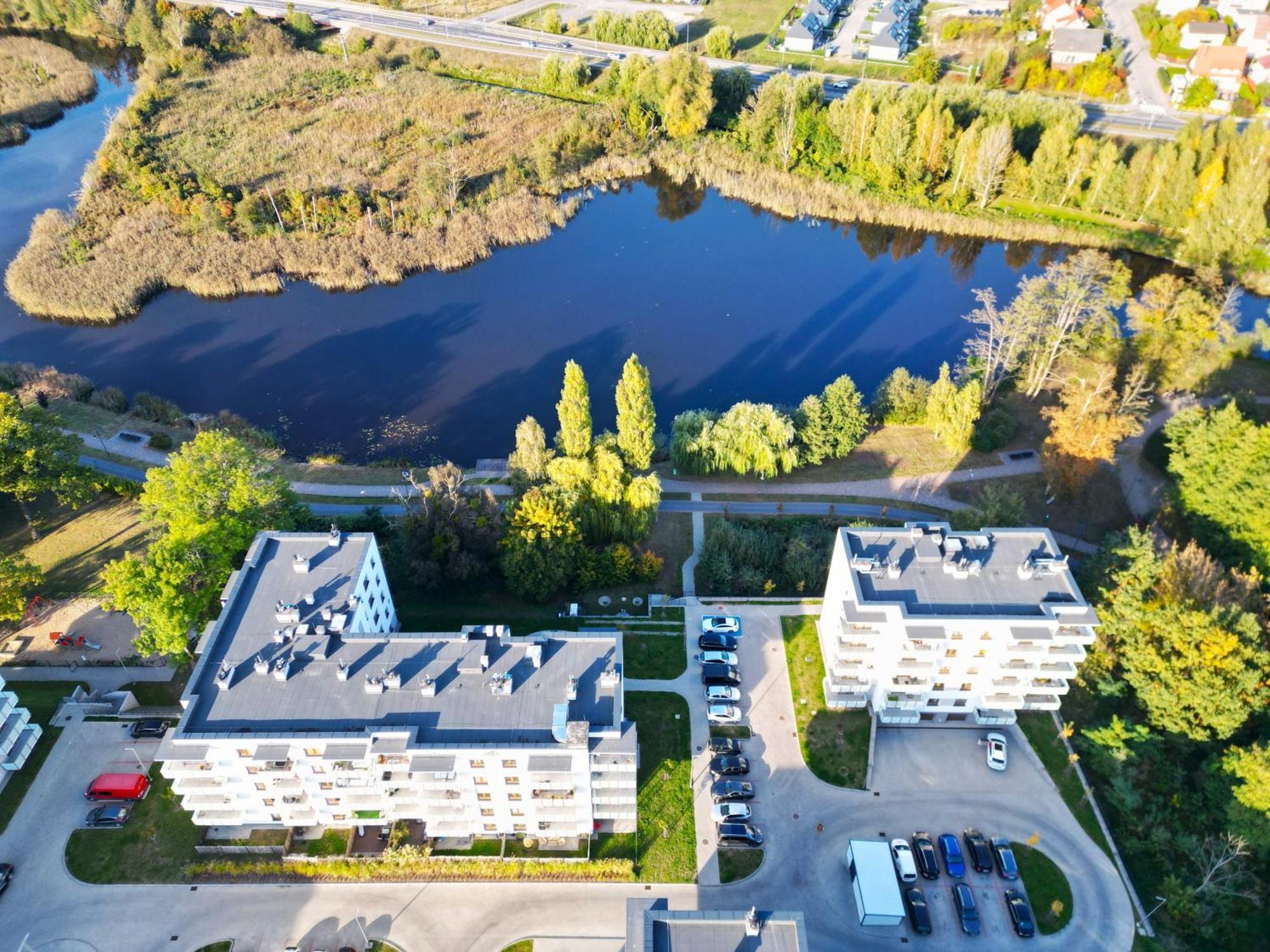Bella Vista - 3Pok, 5 Lozek, Centrum, Parking, Winda, Widok Na Rzeke, Netflix Ілава Екстер'єр фото